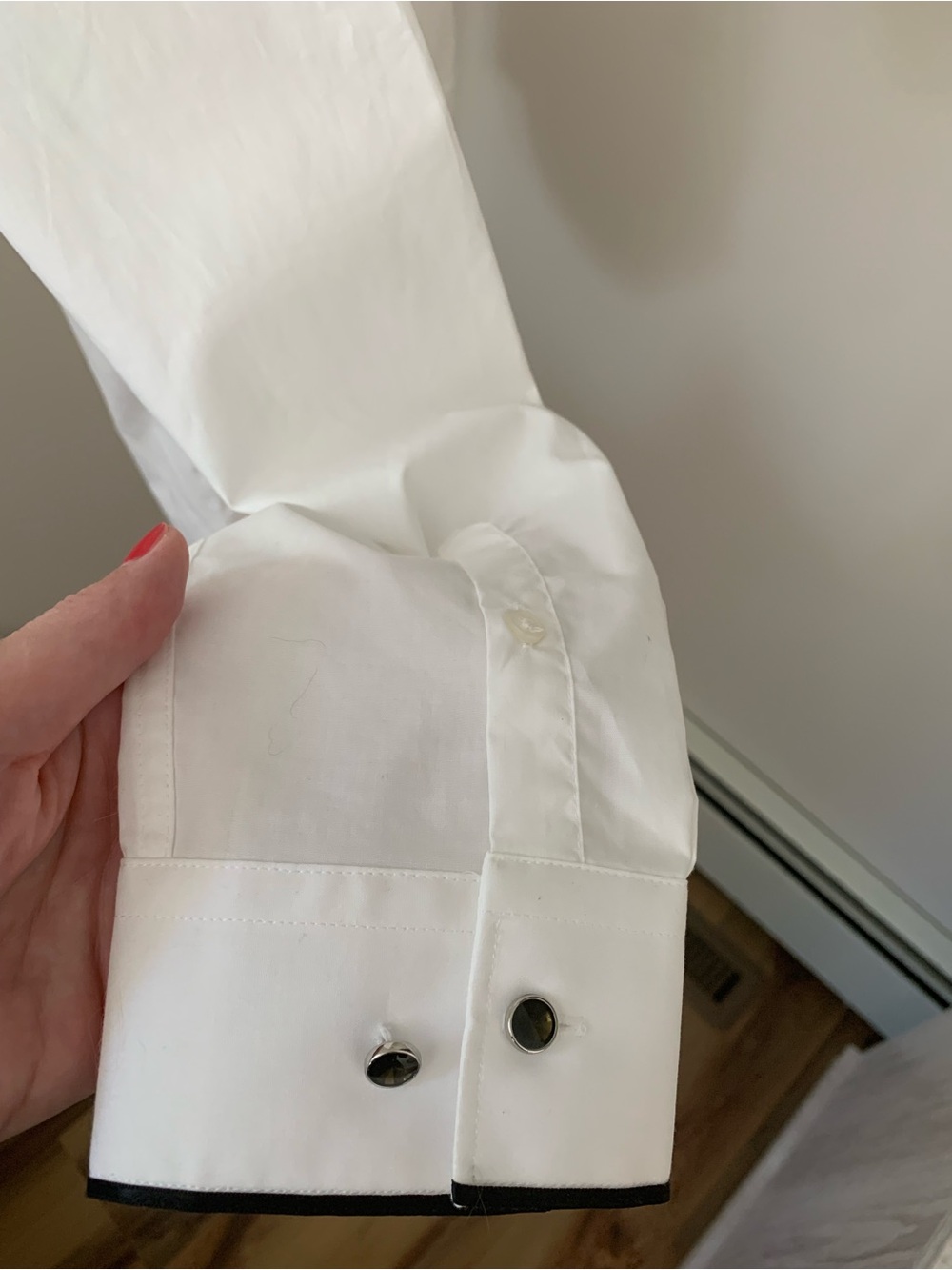 Express White Shirt with Black Trim - Picture 4 of 5